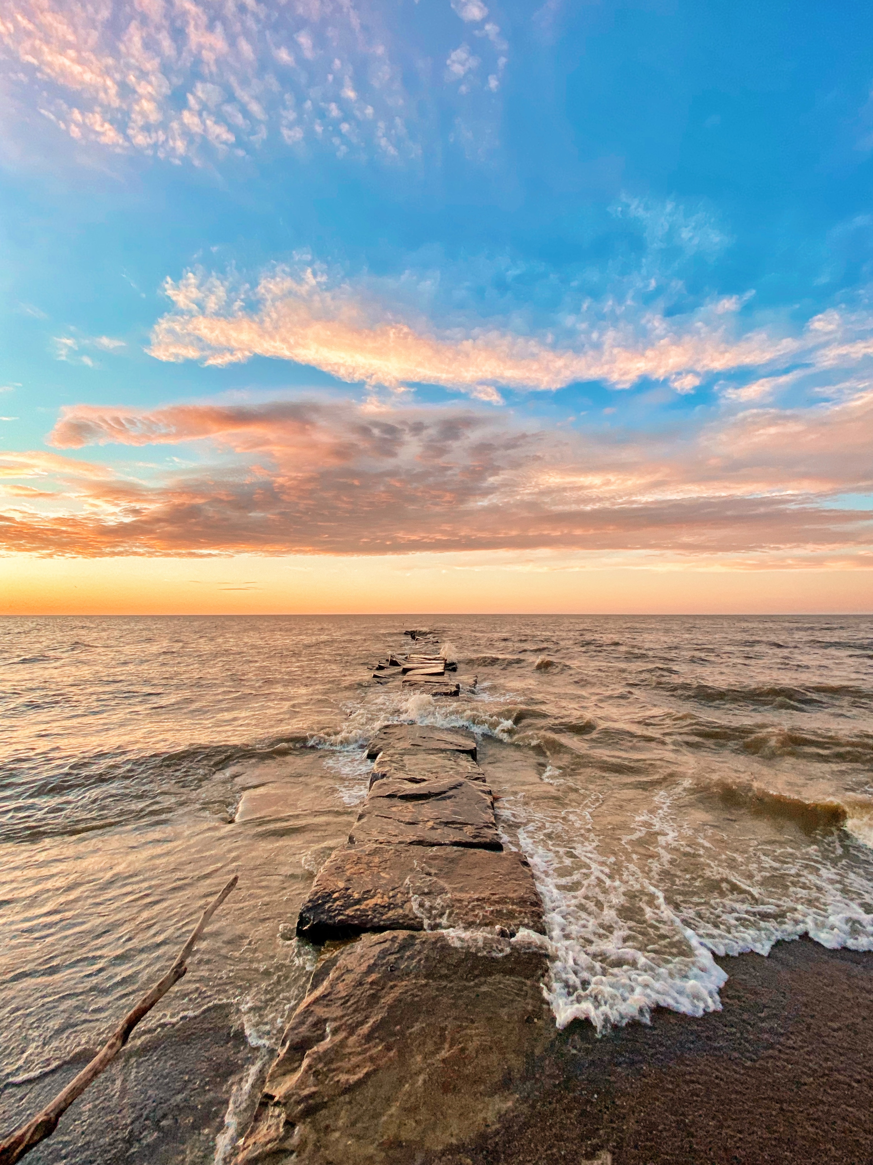 Huntington Beach overlook best spots to watch sunset ohio